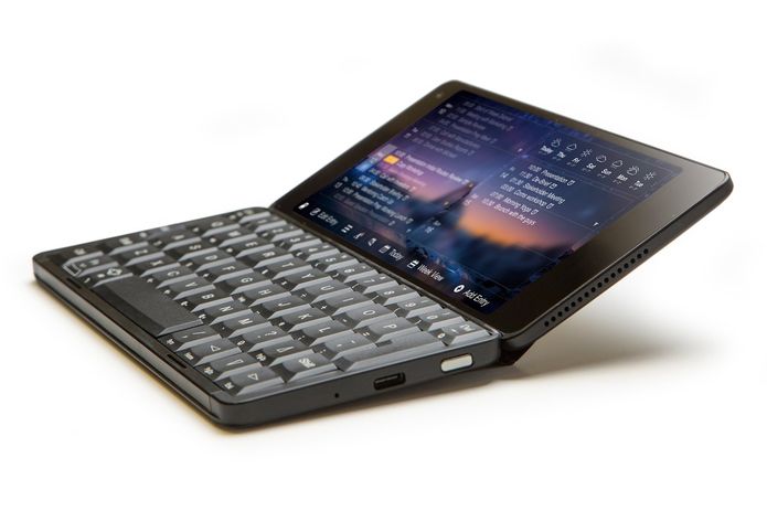 Gemini PDA usa Android, mas também suporta o Debian, Sailfish OS e outros
