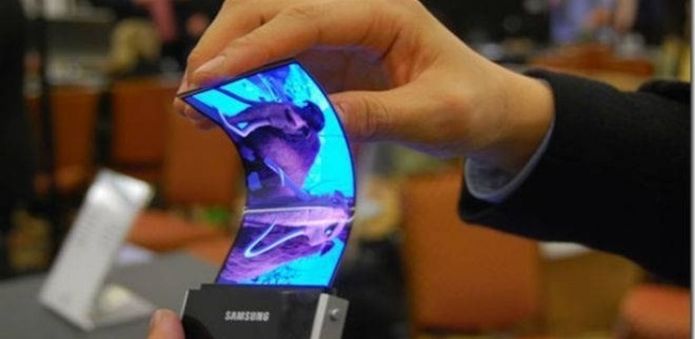 Samsung pode lançar o Galaxy X dois meses após o iPhone XS