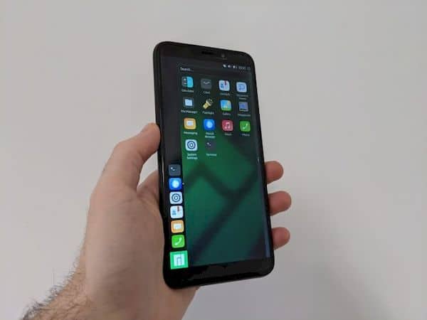 Manjaro ARM com Lomiri para o PinePhone já está disponível para teste