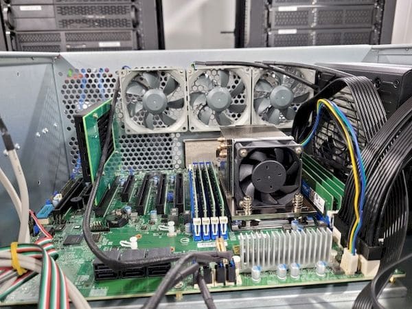 Ubuntu 21.04 Server oferece ótimos ganhos para a série AMD EPYC 7003