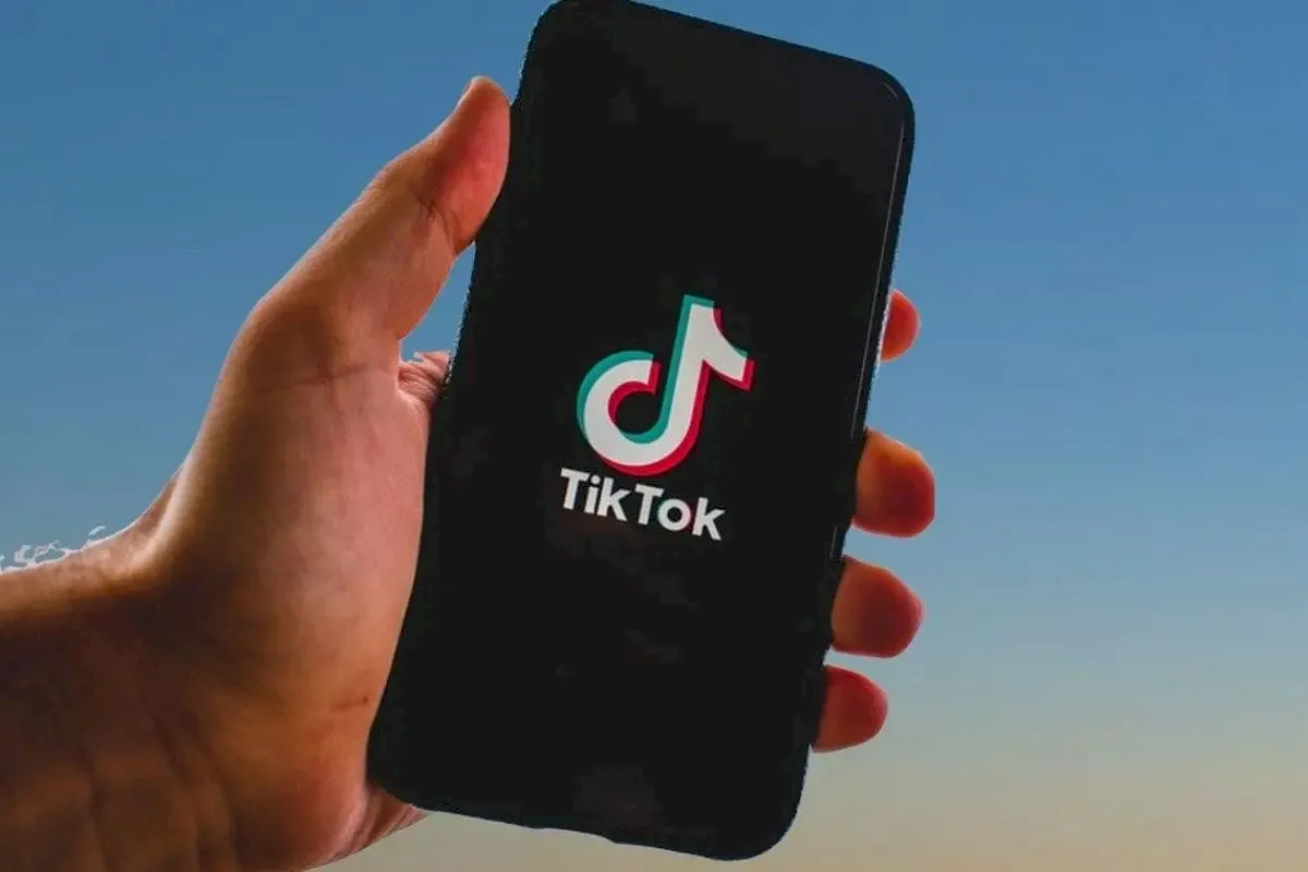 TikTok está testando um botão de dislike nos comentários para ajudar na moderação