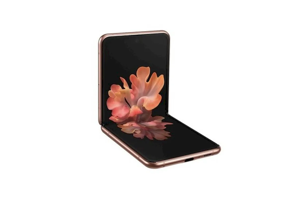 Galaxy Z Flip 5G está recebendo o August Security Update