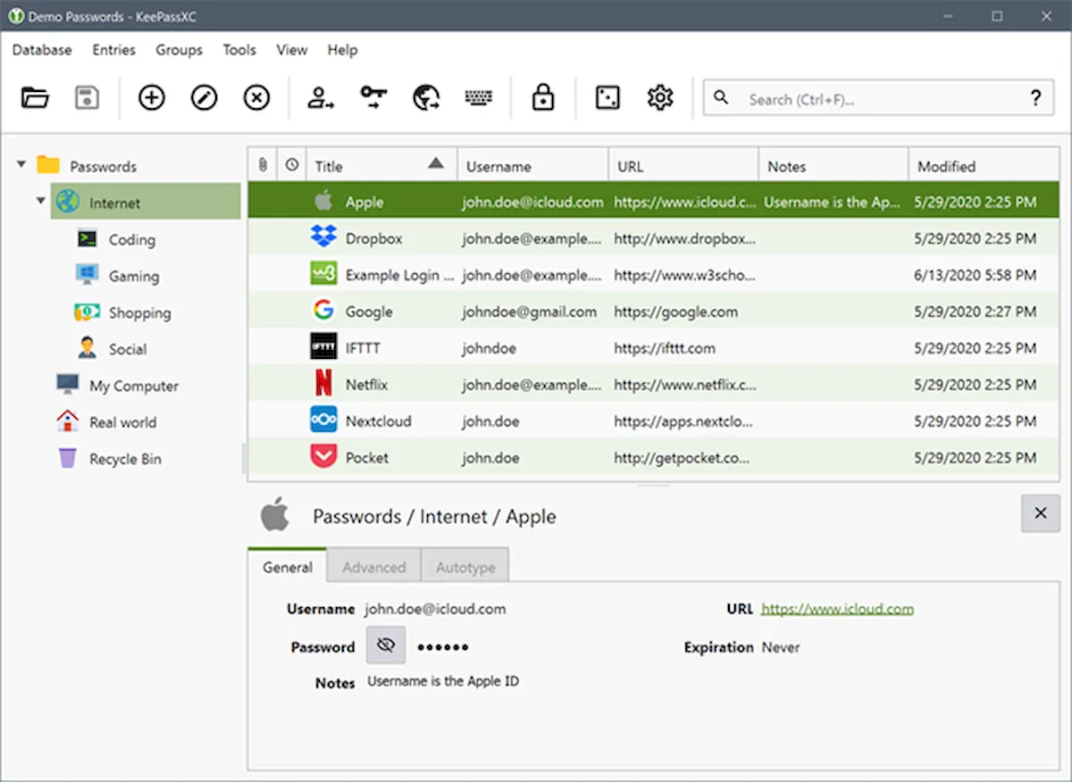 KeePassXC 2.7.3 lançado com opção Exportar XML, e mais