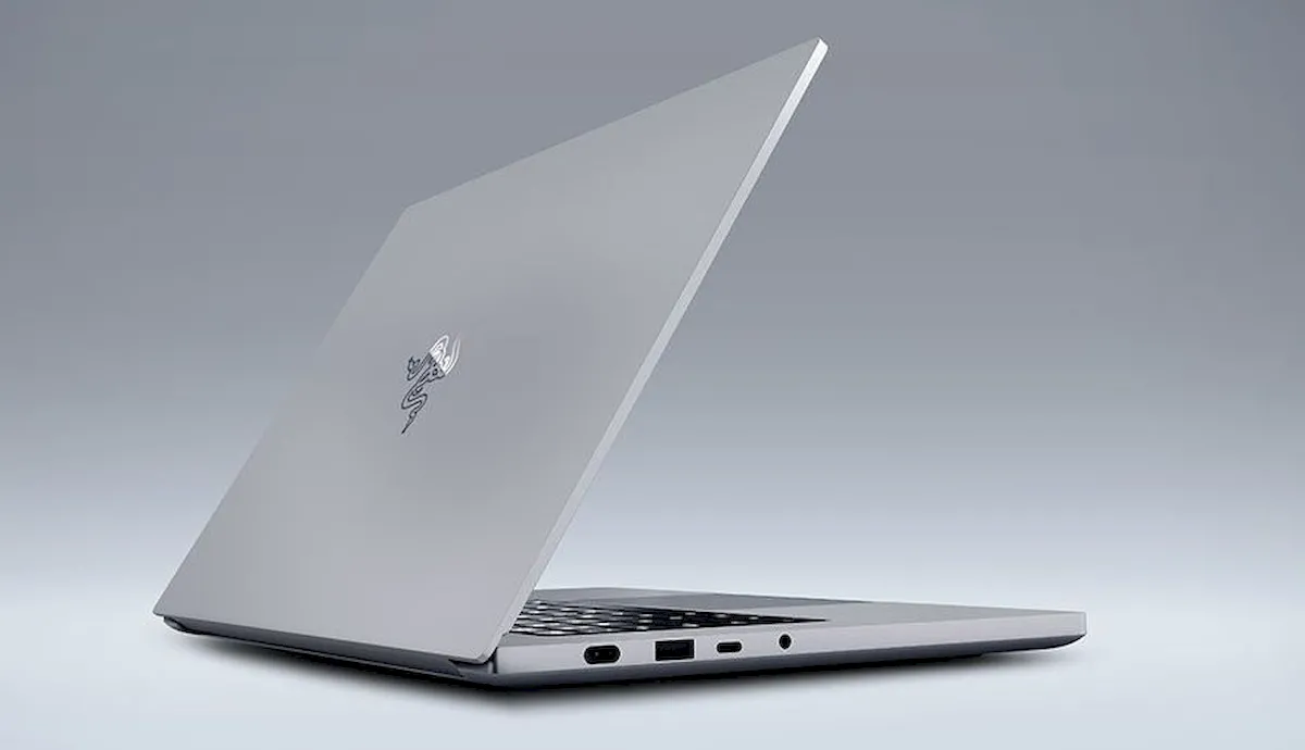 Laptop gamer Razer Blade 14 recebeu suporte a USB4