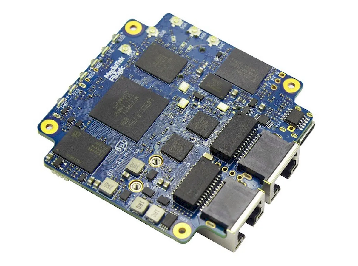 Banana Pi BPI-R3, uma pequena placa de roteador com chip MT7986