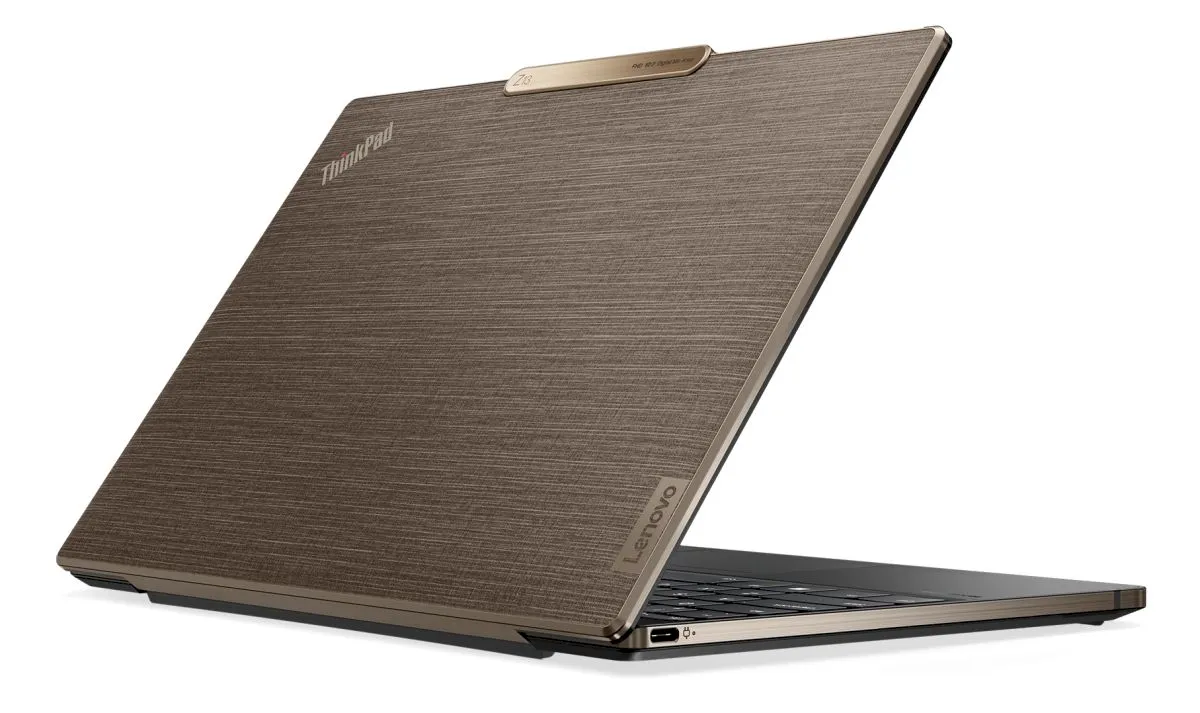 ThinkPad Z13 Gen 2, um laptop com tampa de fibra de linho