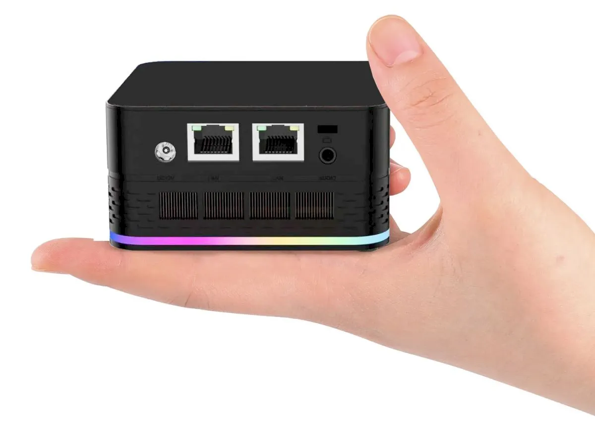 T9 Plus, um PC do tamanho da palma da mão com Intel N100 2 T9 Plus, um PC do tamanho da palma da mão com Intel N100