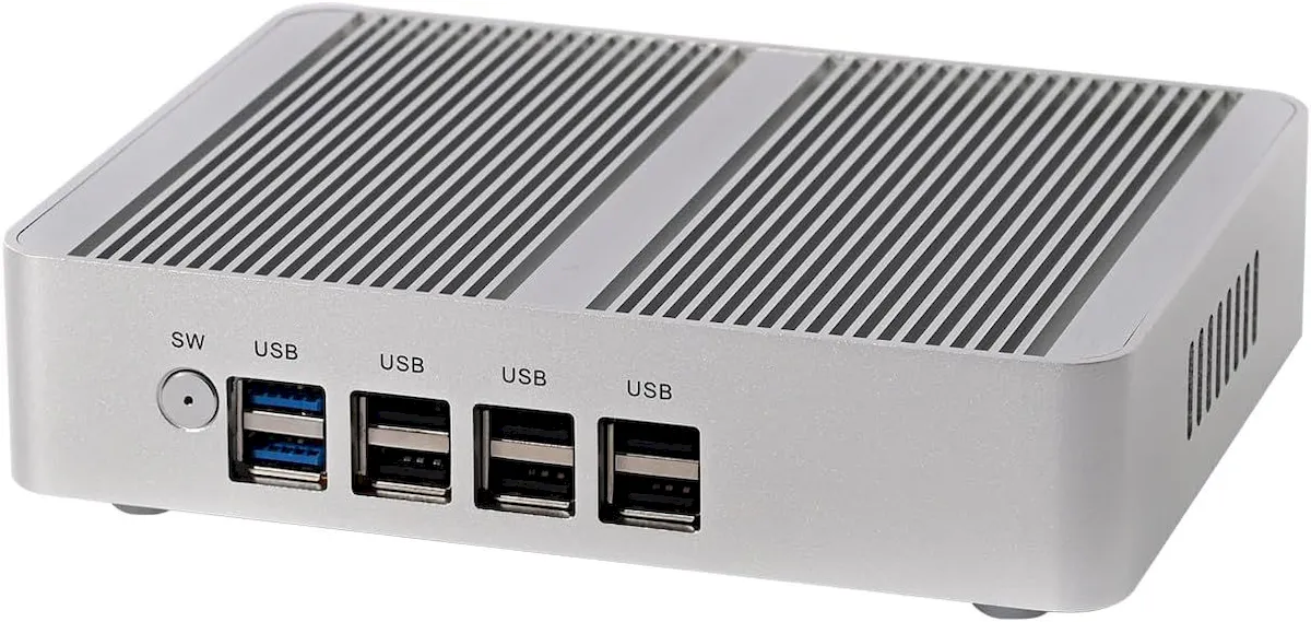 BM34, um mini PC fanless com muitas portas e chip Alder Lake-N