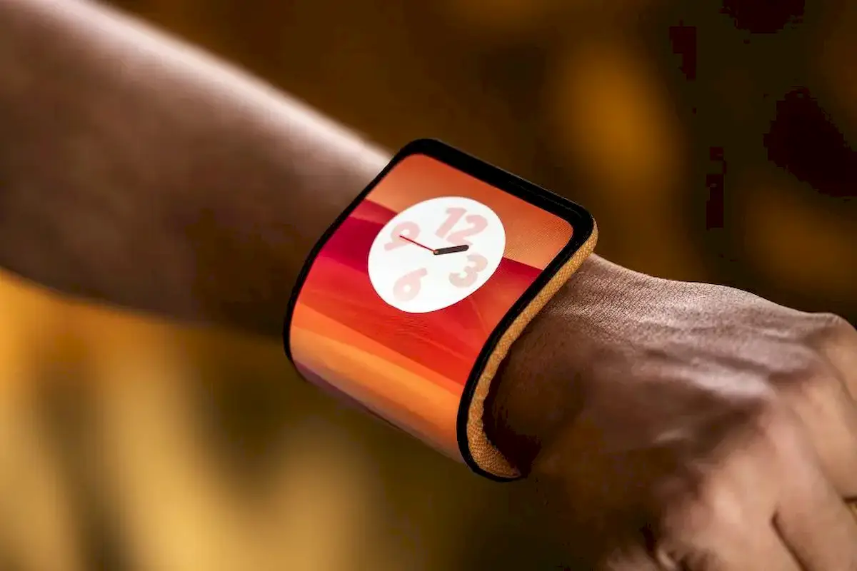 Conceito de telefone dobrável da Motorola vira um smartwatch