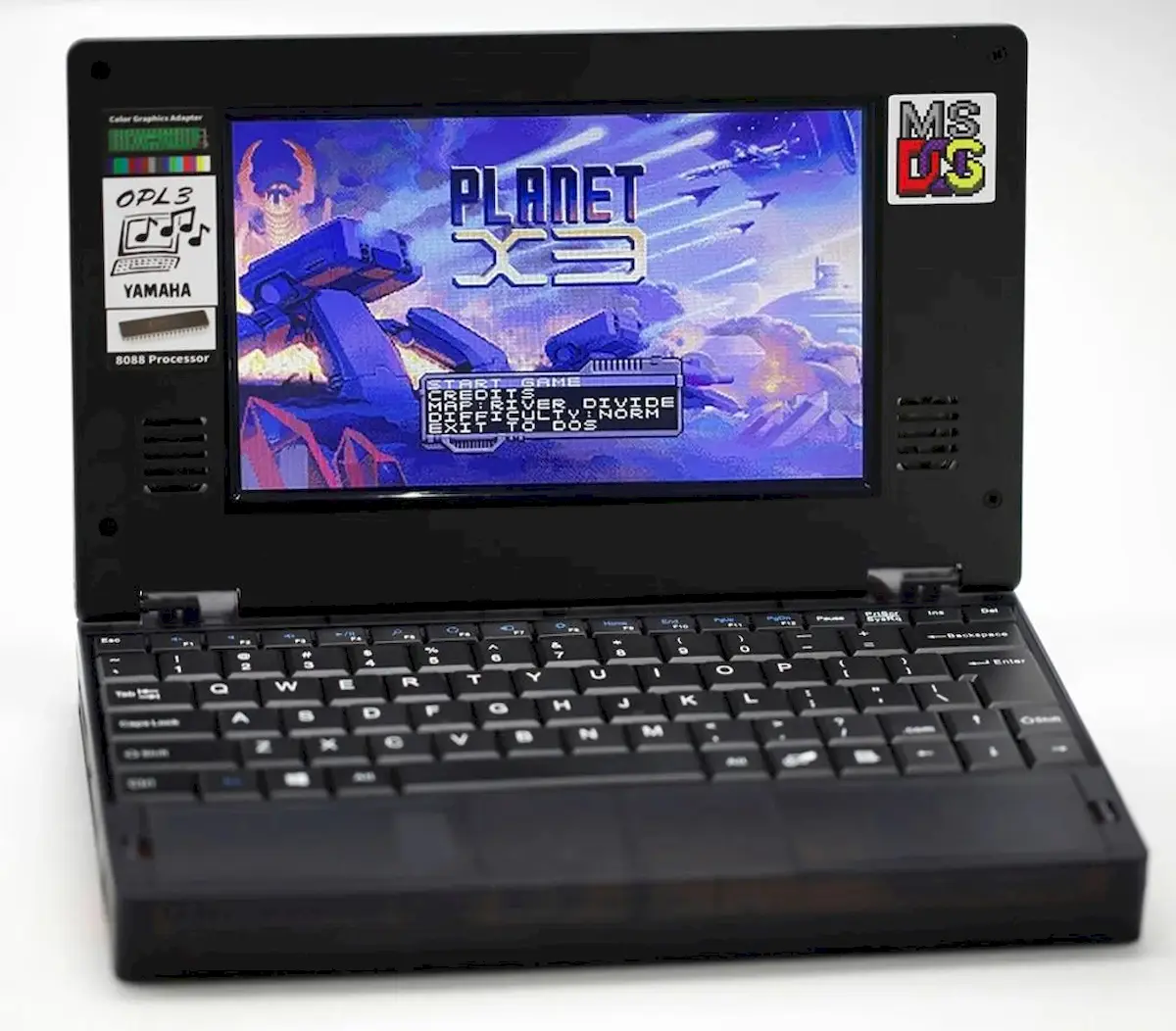 BOOK 8088 2, um mini laptop retrô com placa VGA e portas seriais