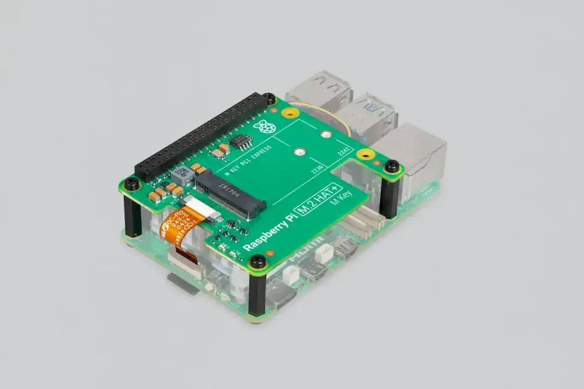 Raspberry Pi 5 M.2 HAT oficial já está disponível para compra