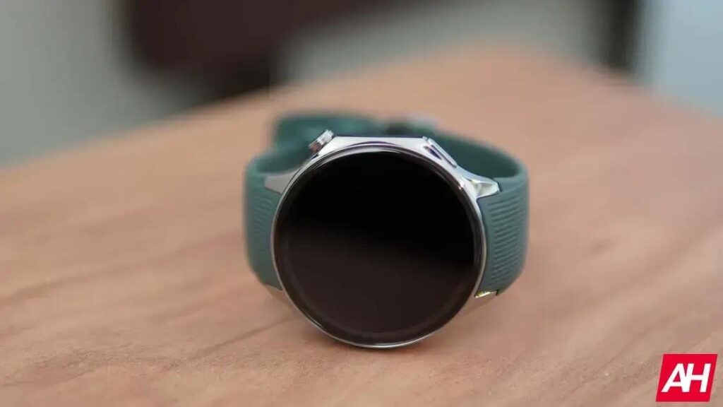 OnePlus Watch 3: Novo botão de coroa promete inovação