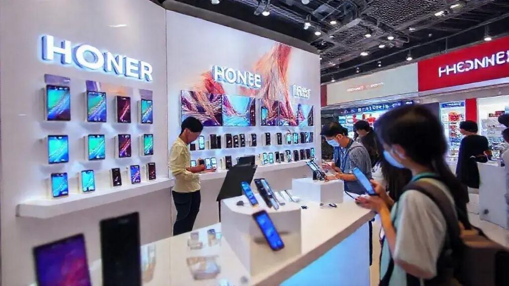HONOR Expande na Indonésia: 30 Produtos e 10+ Lojas em 2025