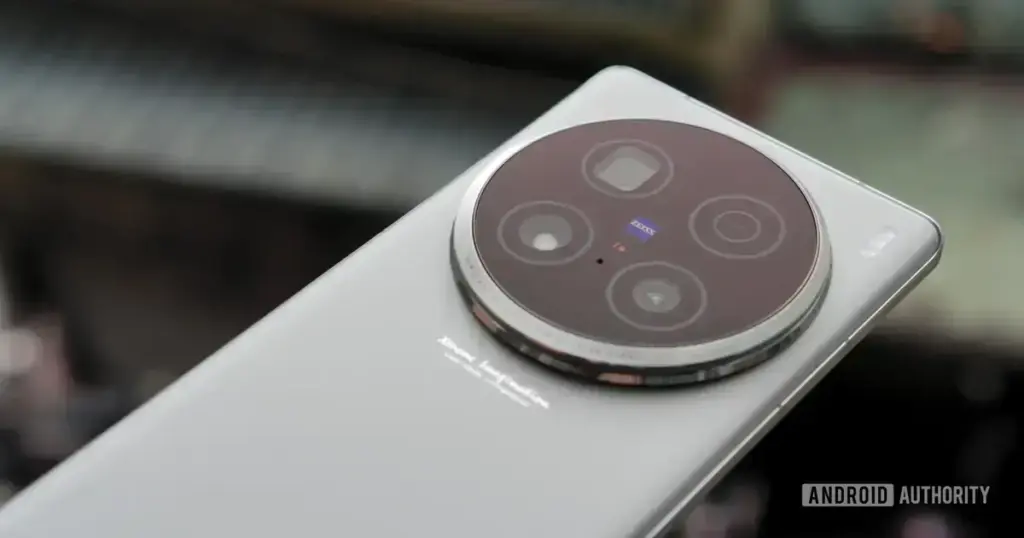 O vivo X200 Ultra promete superar iPhones em gravação de vídeo