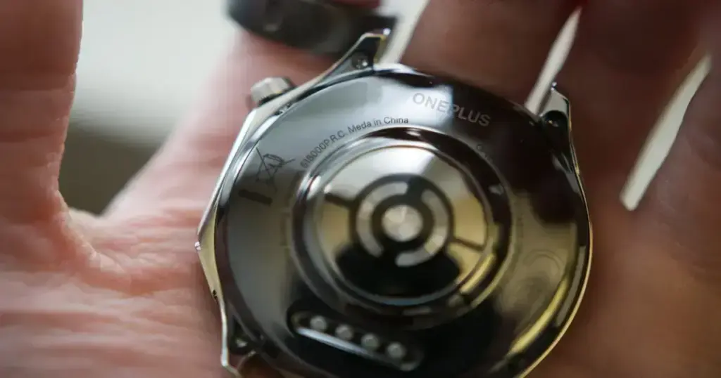 OnePlus enfrenta erro de digitação em seu novo smartwatch Watch 3