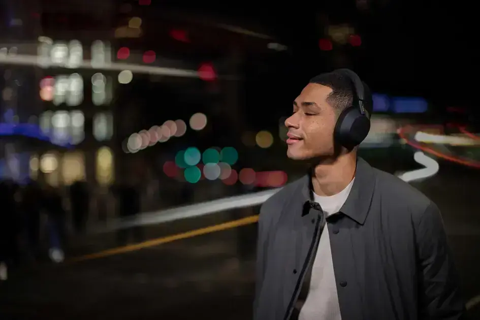 Sony WH-1000XM6: Lançamento Imminente de Fones de Ouvido Populares