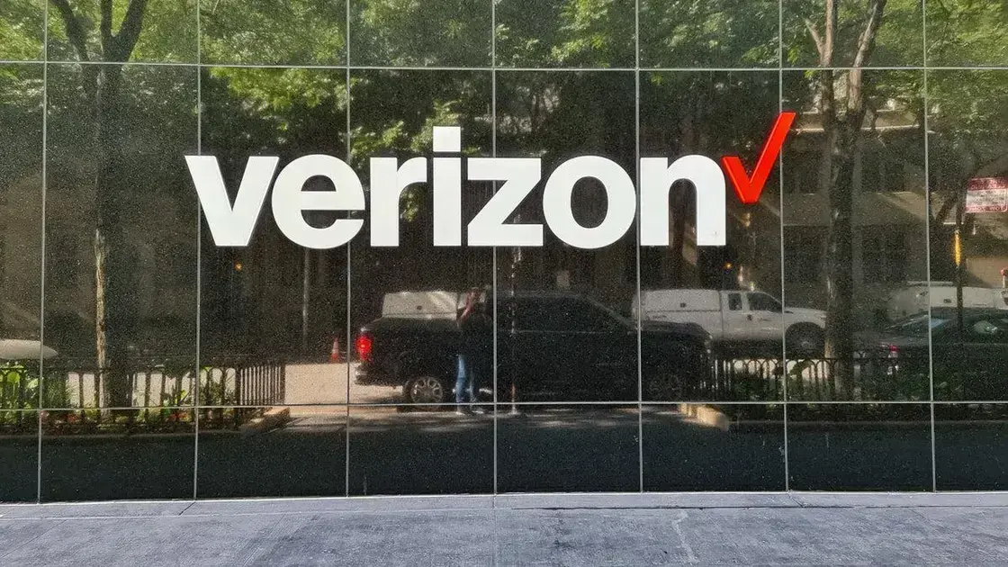 AT&T e Verizon anunciam repasse de tarifas aos clientes em 2025