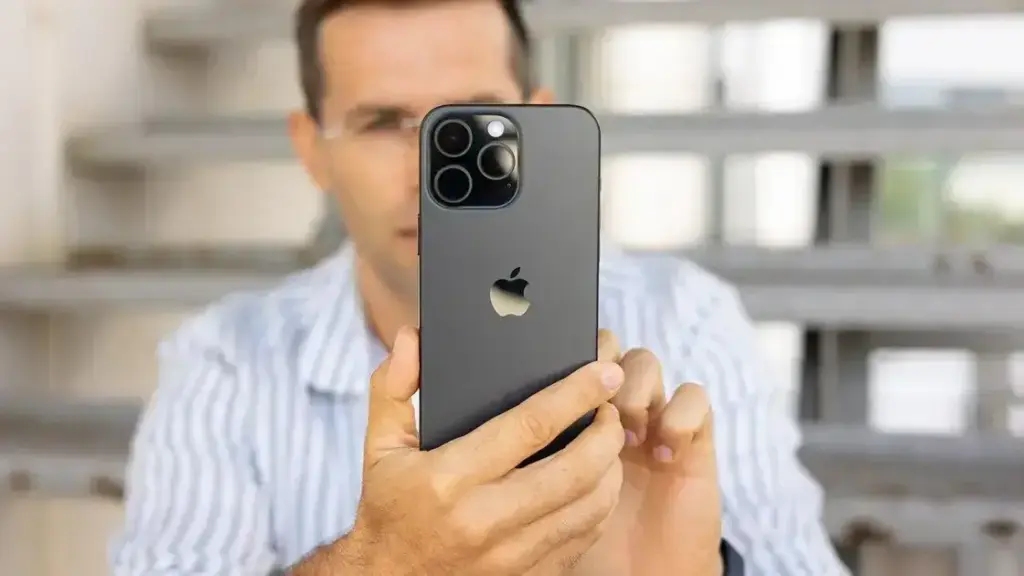 Aumento significativo nos preços do iPhone devido às tarifas de Trump