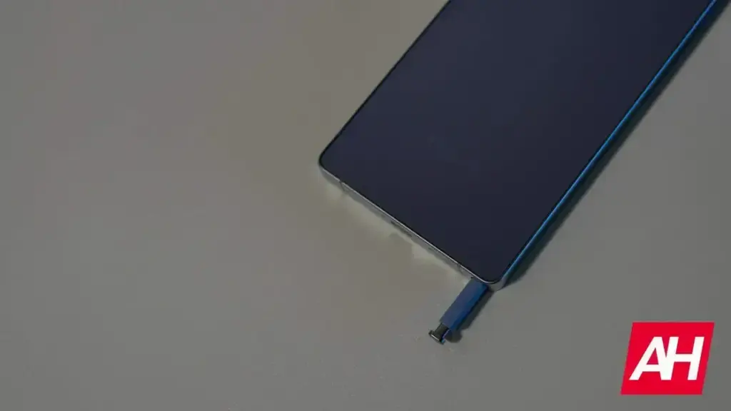 Samsung pode separar o S Pen dos futuros Galaxy S Ultra a partir de 2027