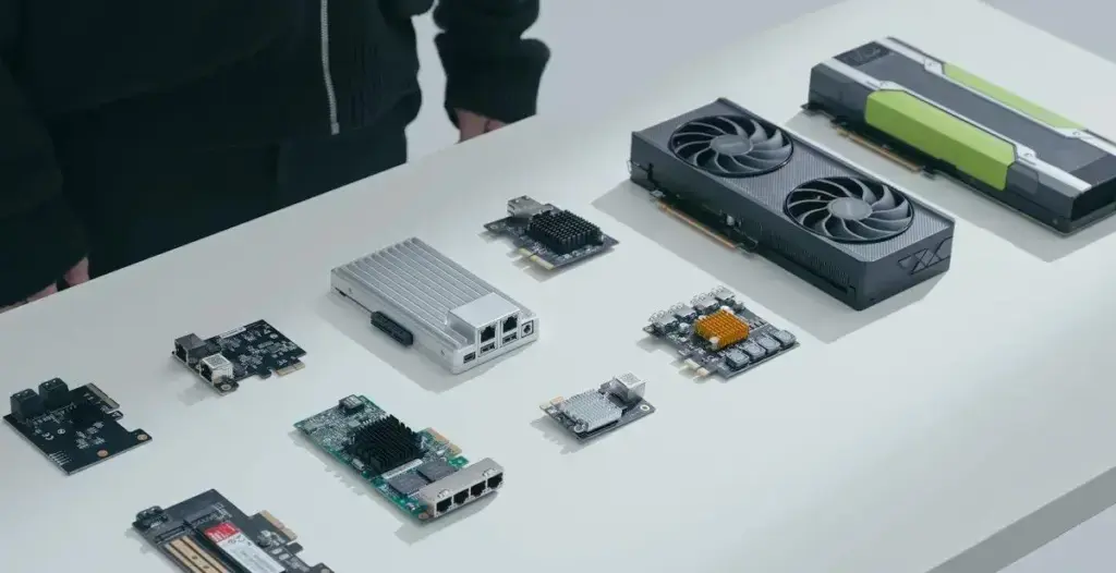 ZimaBoard 2: servidor compacto com Intel N150, SATA duplo e 2.5 GbE