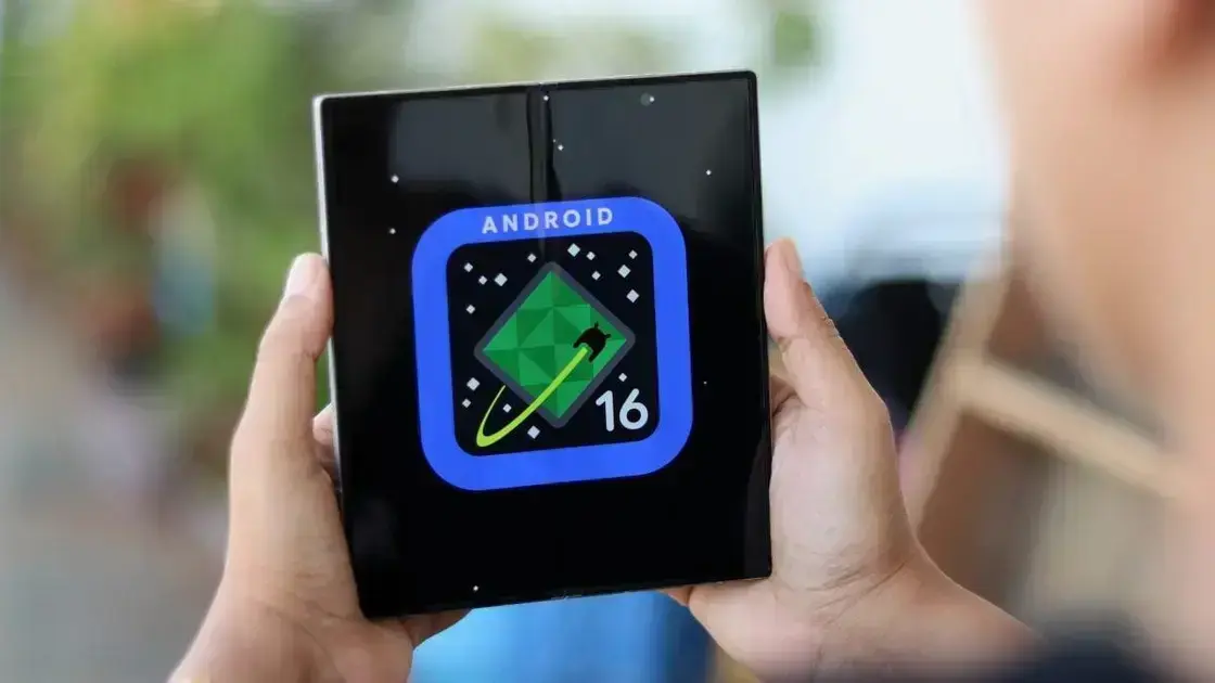 Samsung Galaxy receberá atualização estável do One UI 8 no verão de 2025