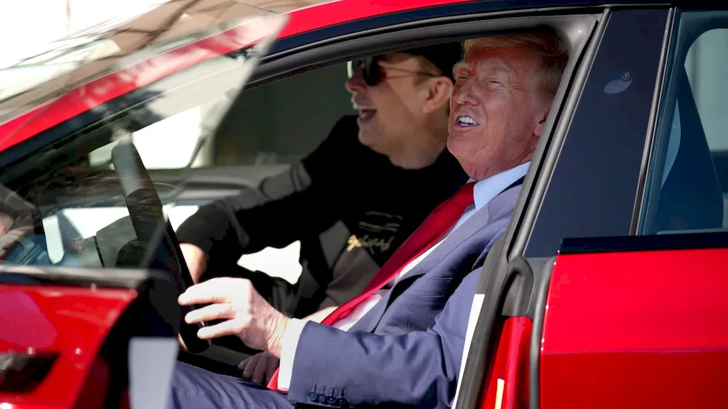 Trump isenta Tesla de nova tarifa automotiva com conteúdo nacional acima de 85%