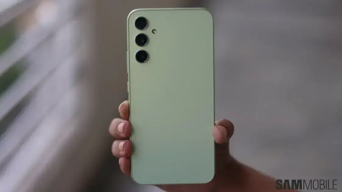 Atualização One UI 7 para Galaxy A34 chega a vários países da Europa