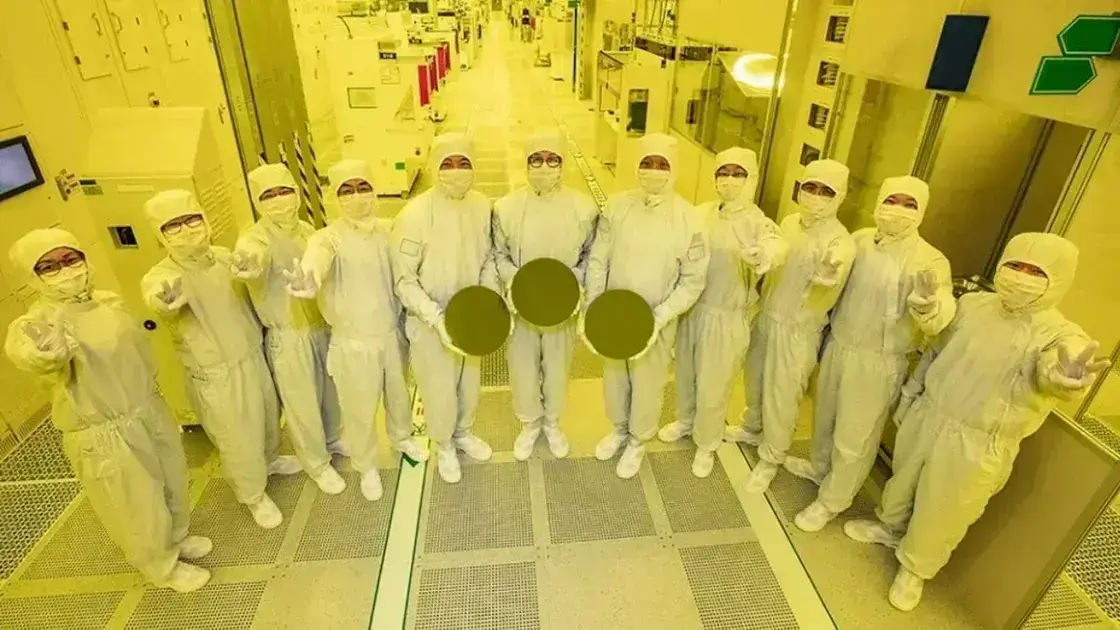 Samsung Foundry investe em talento para desafiar a TSMC no mercado de chips