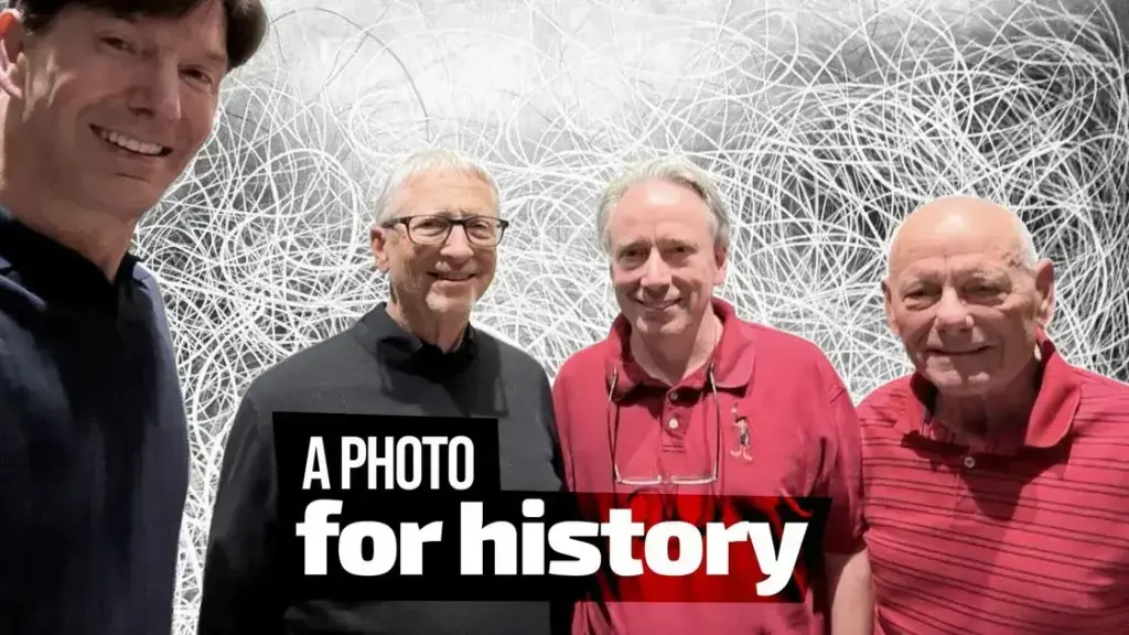Uma Foto Histórica: Torvalds e Gates Lado a Lado pela Primeira Vez