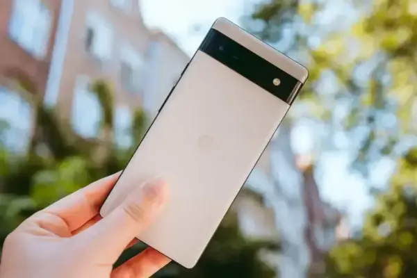 Incêndio do Google Pixel 6a: Bateria Falha Continua a ser um Problema