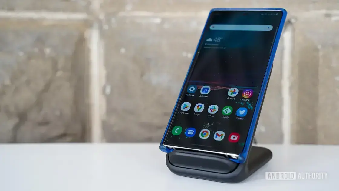 Samsung Estuda Integrar Magnéticos e Remover Carregamento Físico em Novos Smartphones