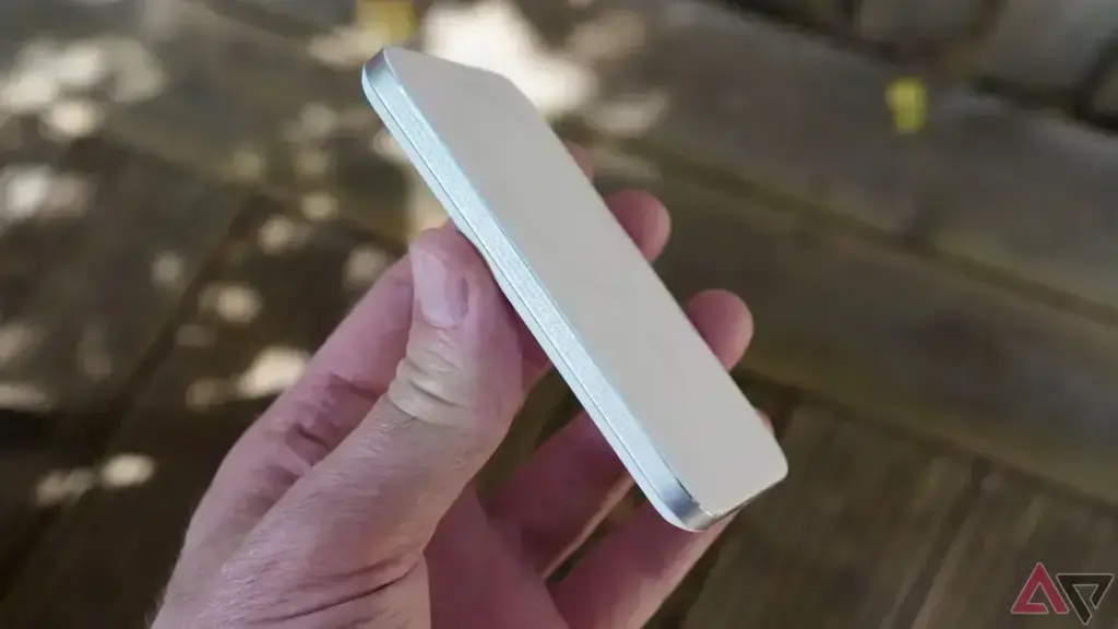 Anker Nano Power Bank: O carregador ideal para o Pixel 10
