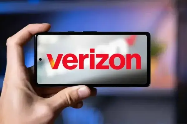 Cliente é cobrado em loja da Verizon por atendimento ao cliente confuso