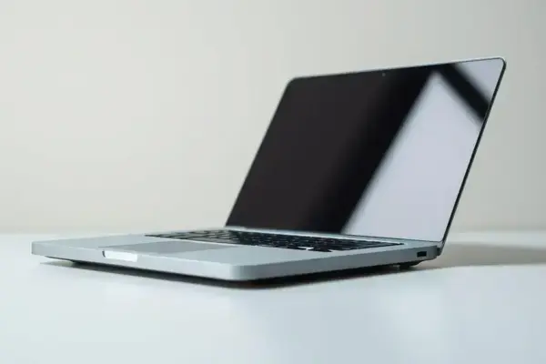 Rumores sobre MacBook a preços acessíveis: O que esperar?