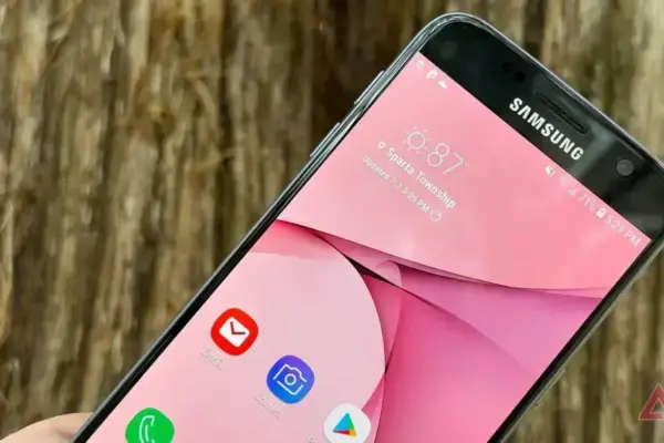 Uma Viagem Nostálgica com o Samsung Galaxy S7: Recordações de um Clássico