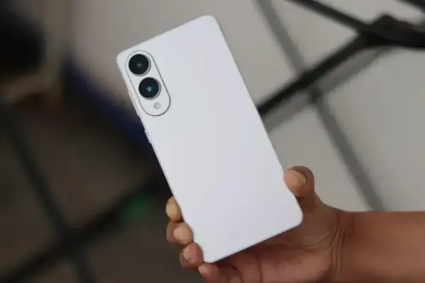 Galaxy S26 Edge: Um vislumbre do design que pode rivalizar com o iPhone 17