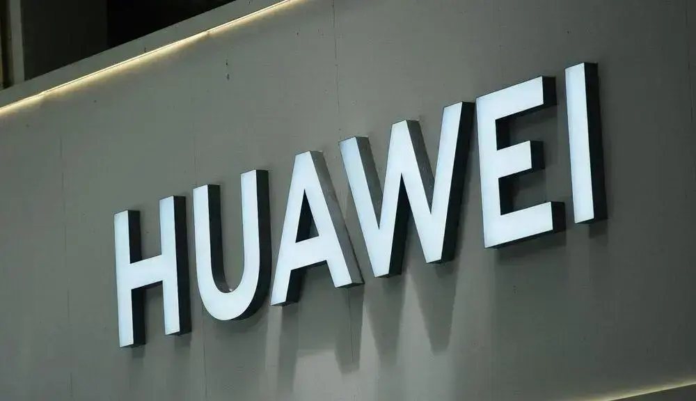 Huawei lança supernode de IA que promete liderar o mercado