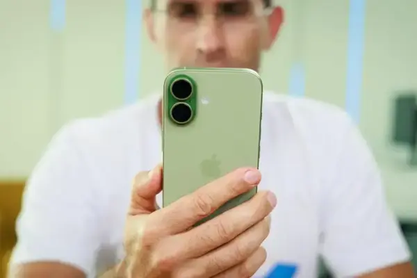 iPhone 17: Condições de Trabalho e Violação de Direitos dos Funcionários