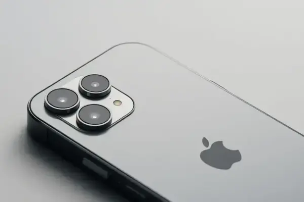 iPhone 17 Pro Max: Potência e Câmera de Alta Qualidade