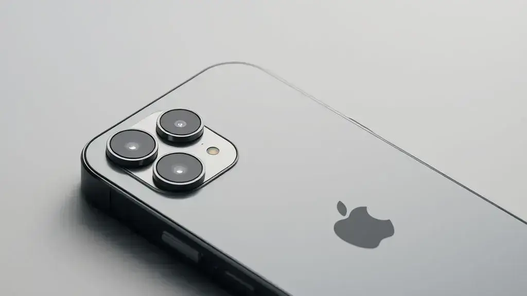 iPhone 17 Pro Max: Potência e Câmera de Alta Qualidade