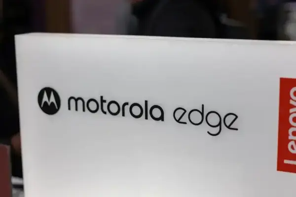 Motorola X70 Air: O novo smartphone ultra fino com inteligência artificial