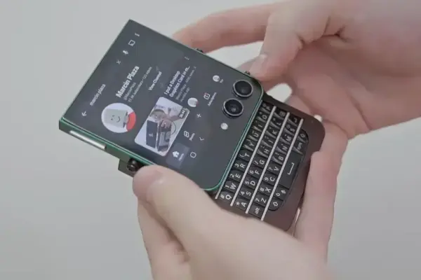 Navegador Lilbits e um smartphone DIY: Inovações tecnológicas em 2025