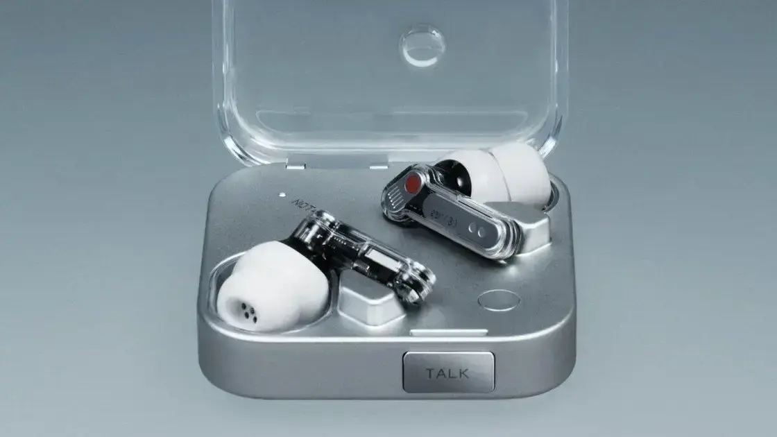 Nothing Ear (3): Design revelado com case inovador e botão 'Talk' 1 Nothing Ear (3): Design revelado com case inovador e botão 'Talk'