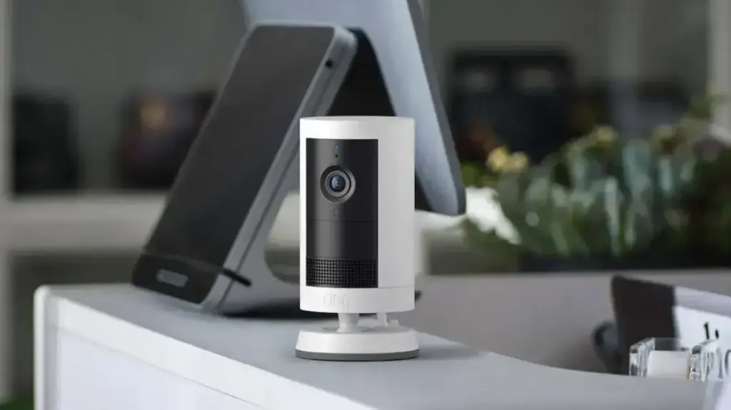 Ring Outdoor Cam Plus atinge preço histórico de apenas R$69,99!