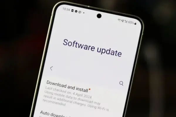 Samsung inicia testes da atualização One UI 8.5 para Galaxy S24