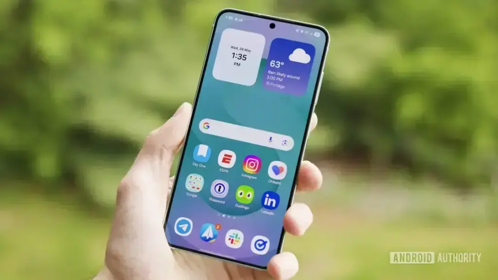 Samsung One UI 8.5 pode trazer atalhos para respostas de IA na tela inicial