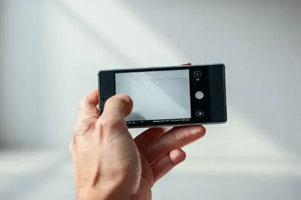 Sony transforma função de câmera do Xperia 1 VII em serviço por assinatura