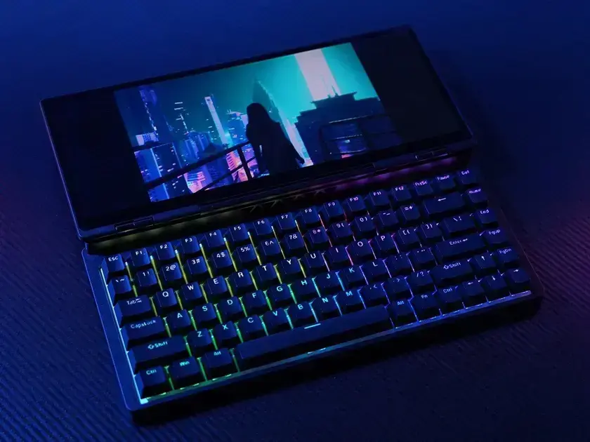 Welder: O Teclado Dobrável Com Tela Touch de 12,8 Polegadas 1 Welder: O Teclado Dobrável Com Tela Touch de 12,8 Polegadas