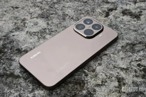Xiaomi 15T Pro: O smartphone que vira walkie-talkie offline