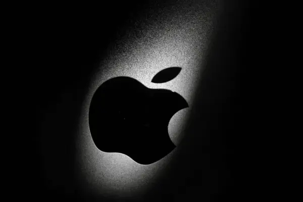 Apple apresenta resultados financeiros robustos no quarto trimestre de 2025